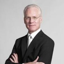 Tim Gunn Hosts Lifetime's New Fashion Competition Series UNDER THE GUNN, Premiering…