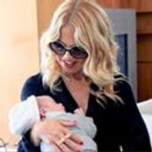 Rachel Zoe To Executive Produce Single-Camera NBC Comedy Based On Her Life