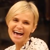 TV: BroadwayWorld.com & Kristin Chenoweth Fan Clubs Exclusive - Happy Holidays from…