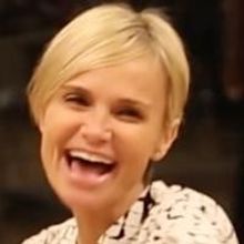 TV: BroadwayWorld.com & Kristin Chenoweth Fan Clubs Exclusive - Happy Holidays from…