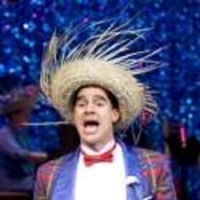 “PLAID TIDINGS” in Munster: Holiday Nostalgia for All Things Plaid