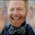 VIDEO: MODERN FAMILY's Jesse Tyler Ferguson Ties a Bow Tie for Equality