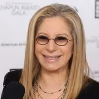 STAGE TUBE: Barbra Streisand, Liza Minnelli and More Arrive at 40th Annual Chaplin… Video