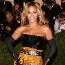 Queen Bey Teams Up with Topshop
