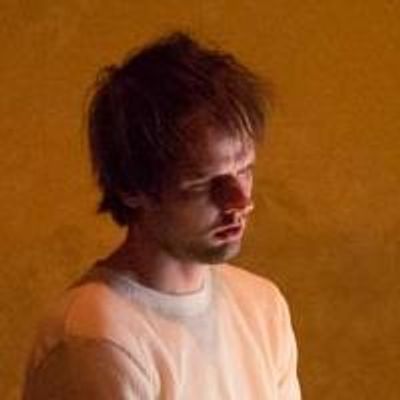 BWW Reviews: Playhouse on Park Goes to the Edge with RED LIGHT WINTER
