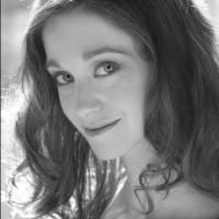Amy Oestreicher's GUTLESS & GRATEFUL Adds 11/13 Show at 2014 United Solo Festival