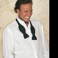Julio Iglesias to Play Jacksonville's Times-Union Center's Moran Theater, 3/2