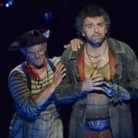 Photo Flash: First Look at Eddie Korbich, Bradley Dean and More in DTC's World…
