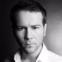 Stuart Brennan & Evanna Lynch-Led HOUDINI Opens Tonight at Stoke at Trent Repertory…