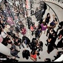 City Museum's Young Members Circle Hosts Big Apple Bash Tonight