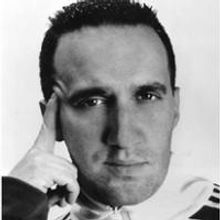 Danny Hoch Receives 2015 DUTF Playwright Masters Award Tonight