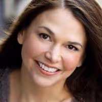 Sutton Foster, Linda Lavin & More Set for The Cabaret's 2015 Winter/Spring Season