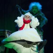 A CHRISTMAS CAROL Set for the Omaha Community Playhouse, Now thru 12/23