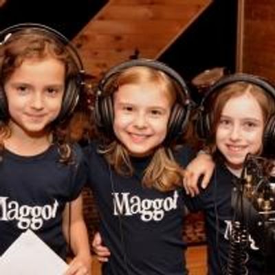 Exclusive Photo Coverage: MATILDA Cast Gets Christmassy for Carols For A Cure!