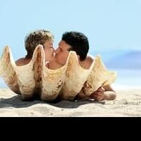 DestinationGreece.com Offering Honeymoon Travel Specials
