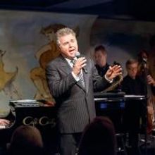 BWW Reviews: Steve Tyrell's 10th Anniversary Holiday Season Show at Café Carlyle Is 