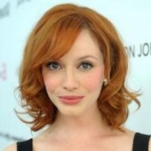 Christina Hendricks to Host 2013 P&G Beauty & Grooming Awards