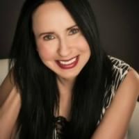 New York Times Bestselling Romance Author Meets Husband In A Barnes & Noble Bookstore
