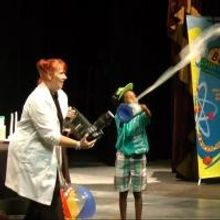 'Puppet Guy' Lee Bryan, DIGGERY DIGGER'S ROCK 'N ROAR DINO SHOW, FIZZ, BOOM, POP! and