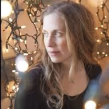 Natalie Merchant Joins Elizabeth Mitchell at Symphony Space Today
