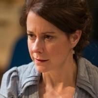 Photo Flash: First Look at Writers Theatre's HEDDA GABLER, Now Playing Through 3/16