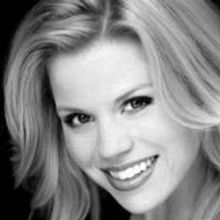 BWW Reviews: Megan Hilty Kicks Off ZACH Theatre's Top Concerts Series