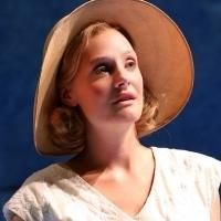 BWW Reviews: Stoppard's INDIAN INK Captivatingly Blends Romance, Sensuality…