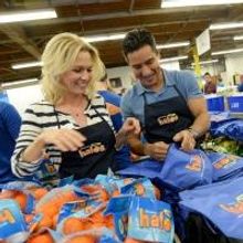 Jennie Garth And Mario Lopez Celebrate A Day Of Pure Goodness With Wonderful Halos…