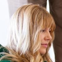 BWW Reviews: A Charming Look Back at the 70s in a Rare Revival of 6 RMS RIV VU at…