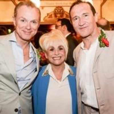 Photo Flash: FINGS AIN'T WOT THEY USED T'BE Celebrates Opening Night at Stratford East