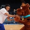 Photo Flash: SCOOBY DOO Visits New York Knicks