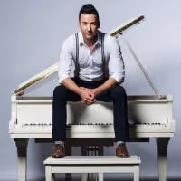 BWW Reviews: ADELAIDE FRINGE 2014: SWEET DREAMS – SONGS BY ANNIE LENNOX is as Good…