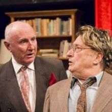 BWW Reviews: NO MAN'S LAND Reveals the Ambiguous World of Harold Pinter