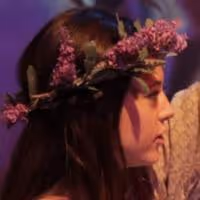 BWW Reviews: MELISSA ARCTIC Just Might Leave You Cold
