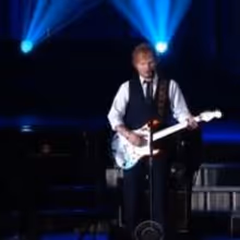 VIDEO: Ed Sheeran, John Mayer Perform 'Thinking Out Loud' at GRAMMYS
