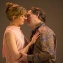 BWW REVIEW: Pain Runs Deep in Huntington's BETRAYAL