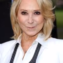 HAY FEVER, Starring Felicity Kendal, to Open at Duke of York's Theatre in April