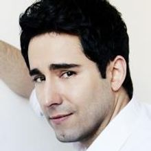 BWW Reviews: Tony Winner John Lloyd Young Croons in OC Valentines Concert