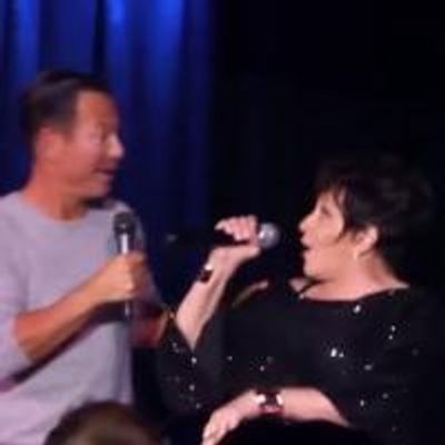 STAGE TUBE: Liza Minnelli and Cortes Alexander Surprise Audience with 'I Love a Violin'