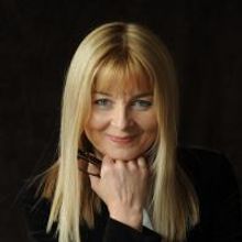 Mary Costello Signs to Canongate Books