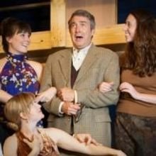 BWW Reviews: Austin Playhouse Stages Riotous Comedy NOISES OFF