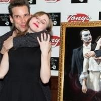 Photo Coverage: THE PHANTOM OF THE OPERA Cast Unveils Portrait at Tony's di Napoli