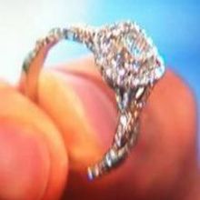 Neil Lane Dishes on Bachelorette's Ring