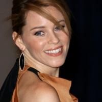 Elizabeth Banks to Helm PITCH PERFECT 2