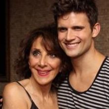 Photo Coverage: Andrea Martin Receives New PIPPIN Portrait on Tony di Napoli's…