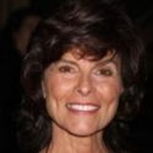 Adrienne Barbeau and Bob Amaral Star in Music Circus' FIDDLER ON THE ROOF, Now thru 8