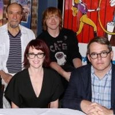 FREEZE FRAME: The All-Star Cast of Broadway&#039;s IT&#039;S ONLY A PLAY Meets the Press!