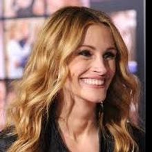Julia Roberts Receives Hollywood Film Award for 'OSAGE COUNTY' Performance Today