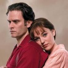 Photo Flash: Steven Pasquale and Laura Osnes Pose for Lyric Opera of Chicago's…