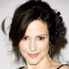 Mary Louise Parker and Peter Sarsgaard to Lead New NBC Series THE SLAP